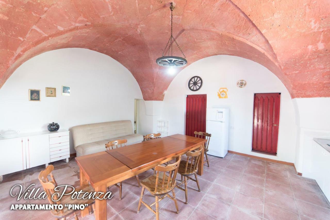 Villa Potenza Галатоне Екстериор снимка