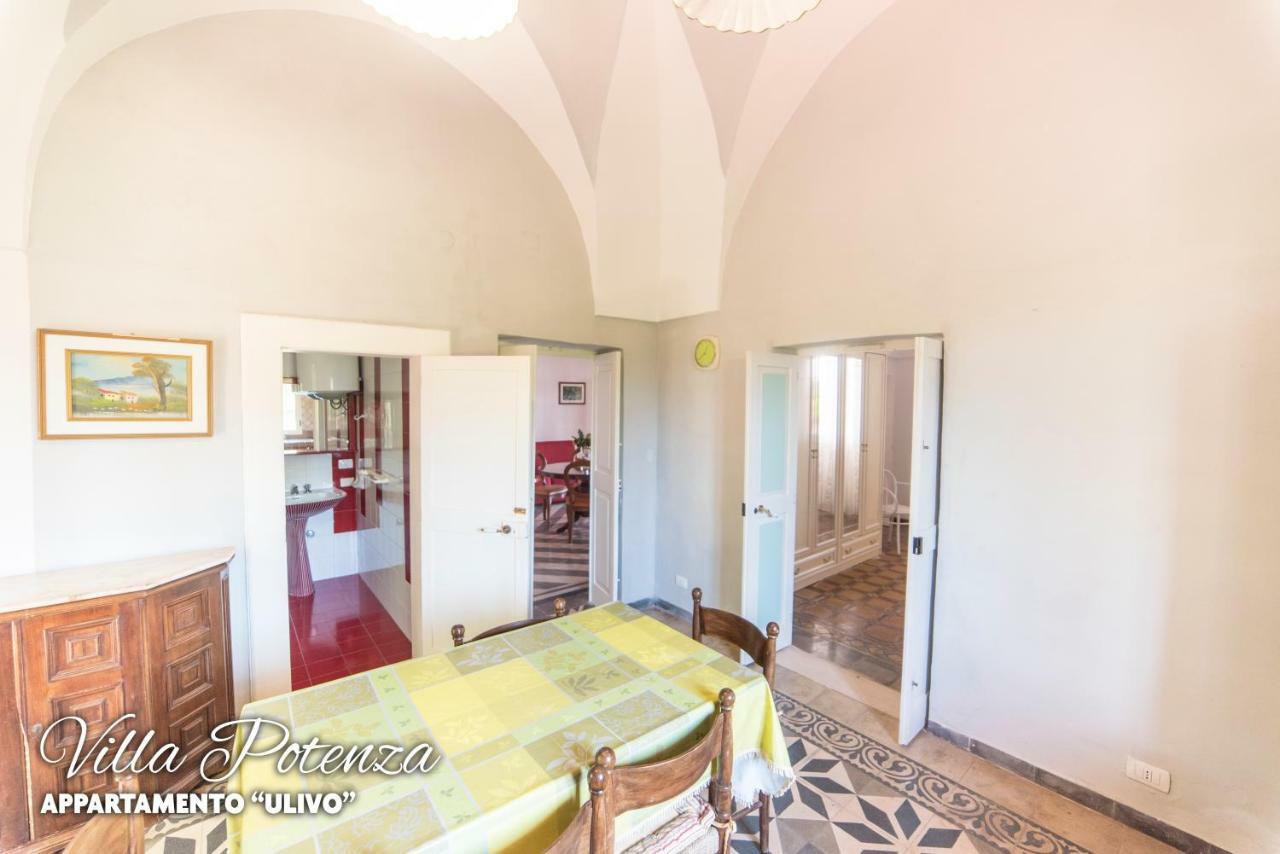 Villa Potenza Галатоне Екстериор снимка
